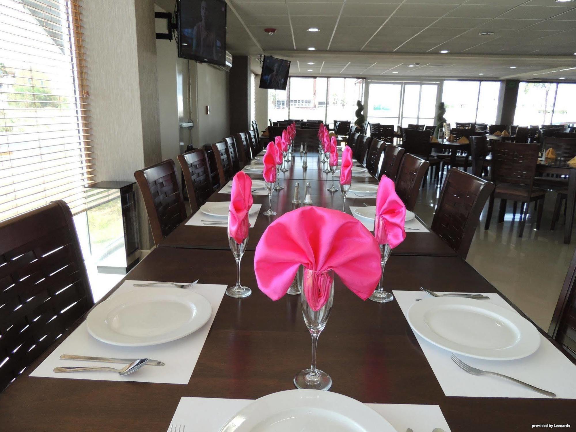 Best Western Plus Piedras Negras Restaurant foto